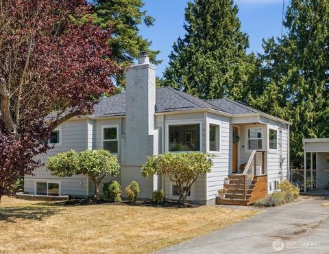 Photo of 10038 13th Avenue NW, Seattle, WA 98177 (MLS # 2556089)