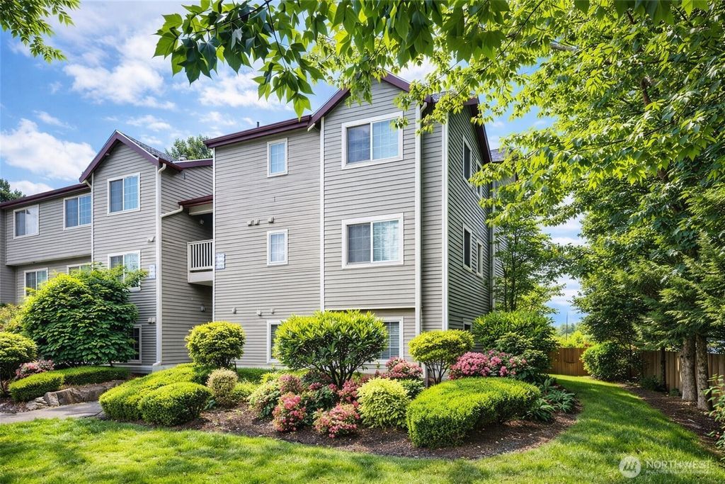 Photo of 13306 SE 272nd Street #F104, Kent, WA 98042 (MLS # 2464017)