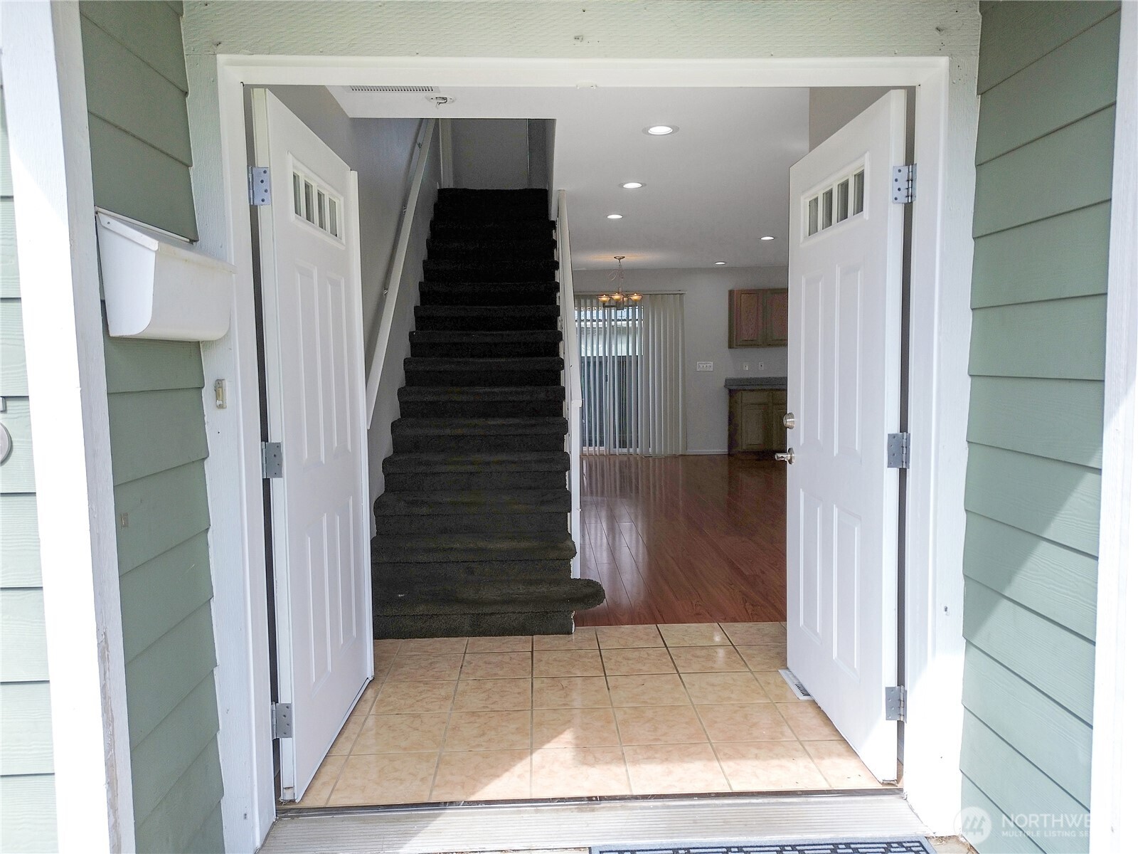 1215 S 8th Street