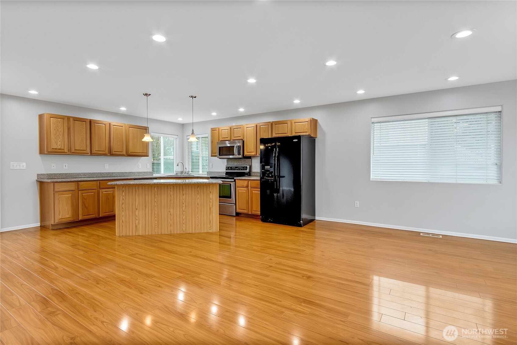 1215 S 8th Street