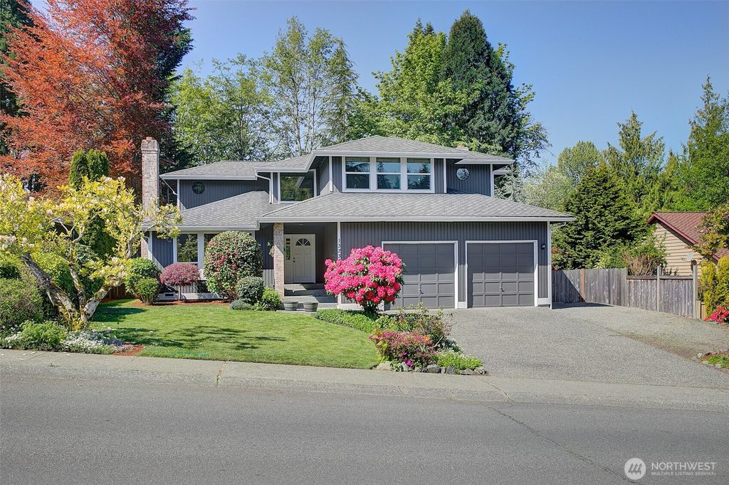 Photo of 13232 Harbour Heights Drive, Mukilteo, WA 98275 (MLS # 2365126)