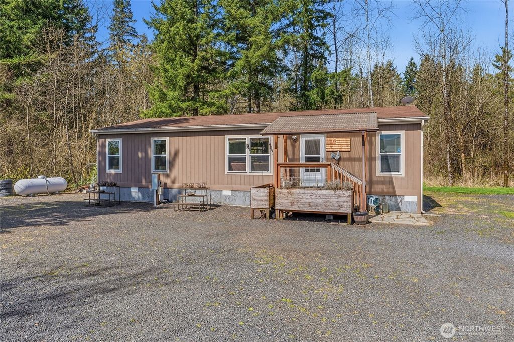Photo of 337 Jorgensen Road, Onalaska, WA 98570 (MLS # 2503518)