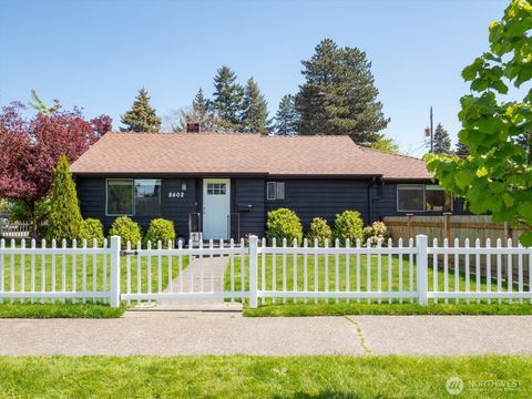 8402 18th Avenue SW, Seattle, WA 98106 - MLS#: 2368297
