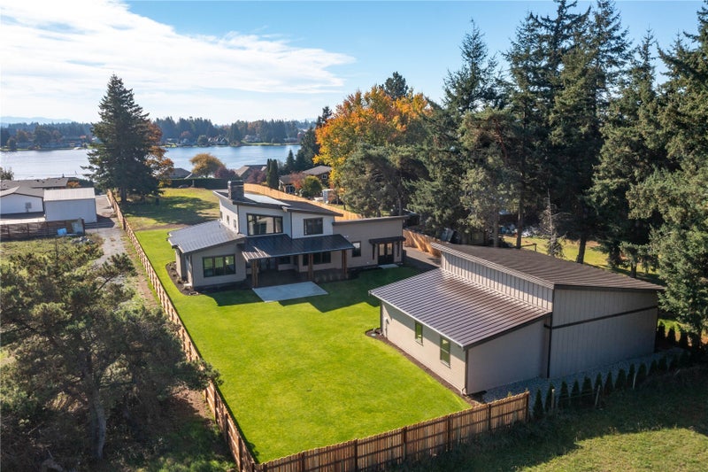 204 E Wiser Lake Road