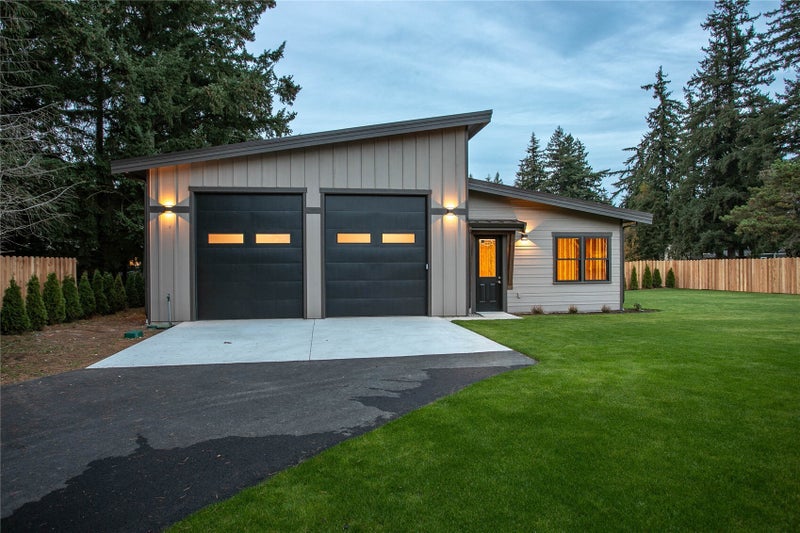 204 E Wiser Lake Road