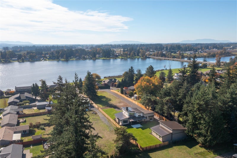 204 E Wiser Lake Road
