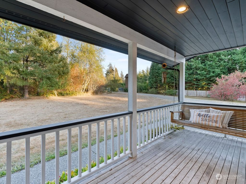 Photo of 15518 22nd Avenue NW, Marysville, WA 98271 (MLS # 2002730)