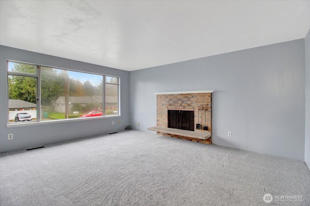 Photo of 7313 228th Street SW, Mountlake Terrace, WA 98043 (MLS # 2466440)