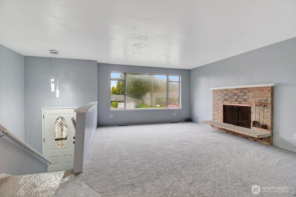 Photo of 7313 228th Street SW, Mountlake Terrace, WA 98043 (MLS # 2466440)