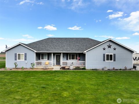 Photo of 12294 Rd. 9.5 NE, Moses Lake, WA 98837 (MLS # 2513845)