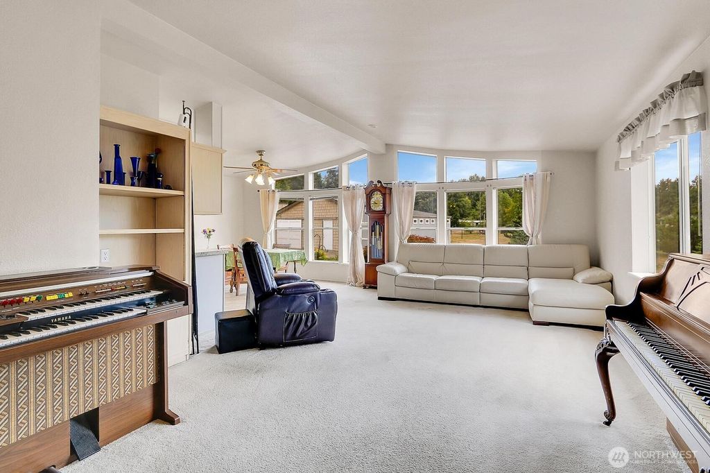 Photo of 18425 NE 95th Street #43, Redmond, WA 98052 (MLS # 2430560)
