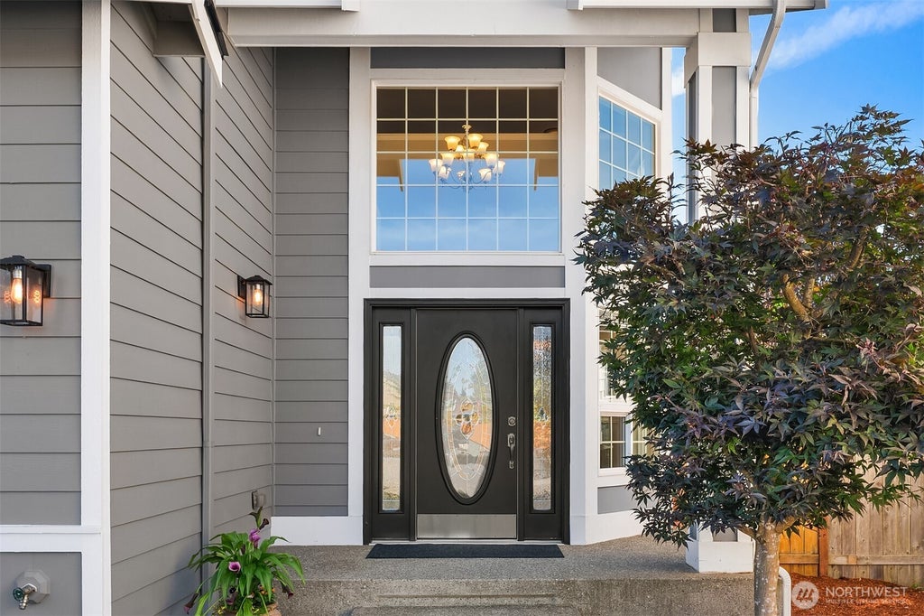 Photo of 28132 227th Place SE, Maple Valley, WA 98038 (MLS # 2577976)