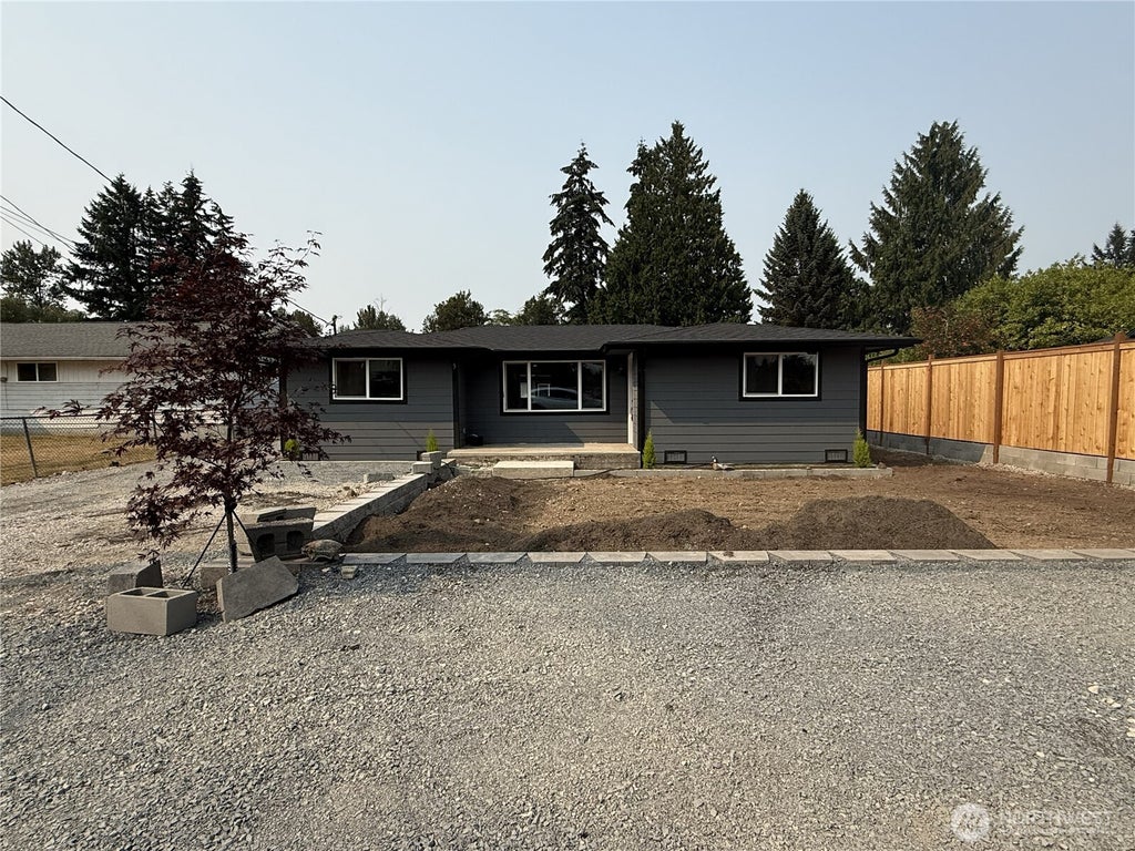 Photo of 5 107th Street SE, Everett, WA 98204 (MLS # 2575527)