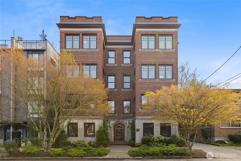 Photo of 1112 Broadway E #101, Seattle, WA 98102 (MLS # 2353735)