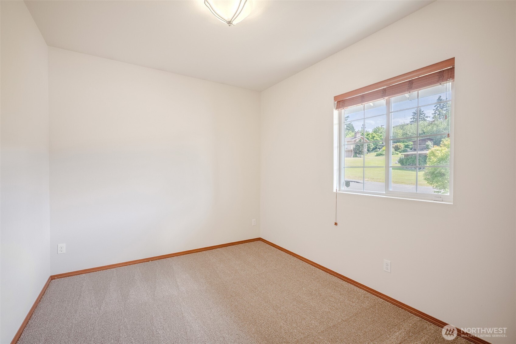 3906 68th Drive NE