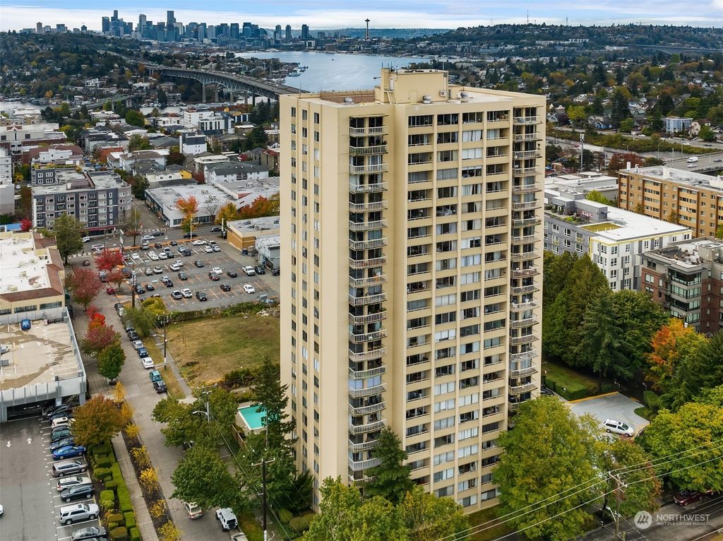 Photo of 4540 8th Avenue NE #701, Seattle, WA 98105 (MLS # 2012823)