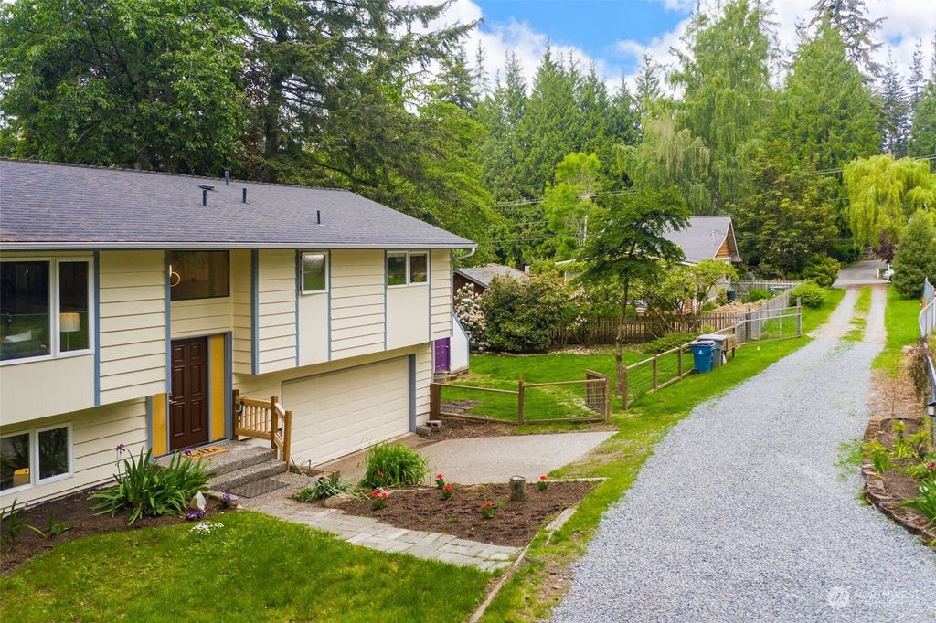 Photo of 5804 156th Street SW, Edmonds, WA 98026 (MLS # 2246461)