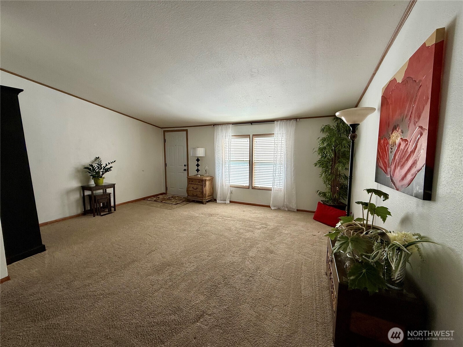 18289 E St Rt 3 43