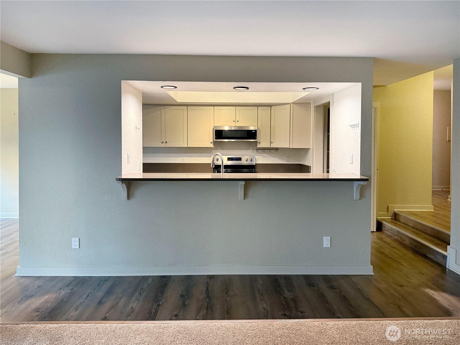 22215 6th Avenue S 106