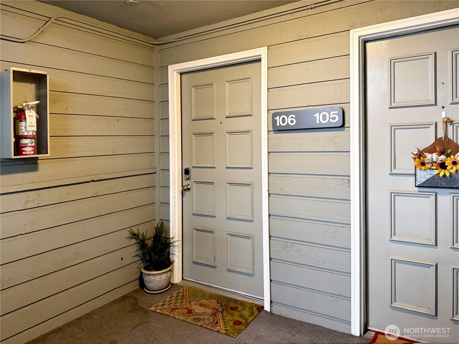 22215 6th Avenue S 106