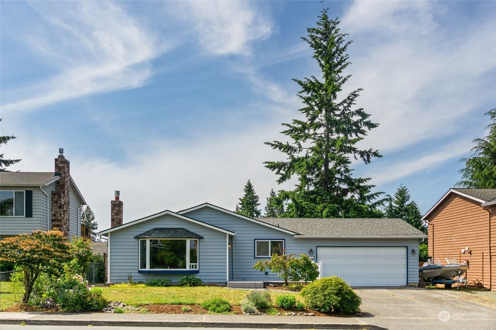 Photo of 500 212th Street SW, Bothell, WA 98021 (MLS # 2125578)