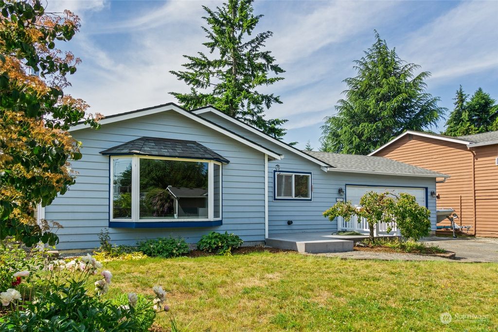 Photo of 500 212th Street SW, Bothell, WA 98021 (MLS # 2125578)
