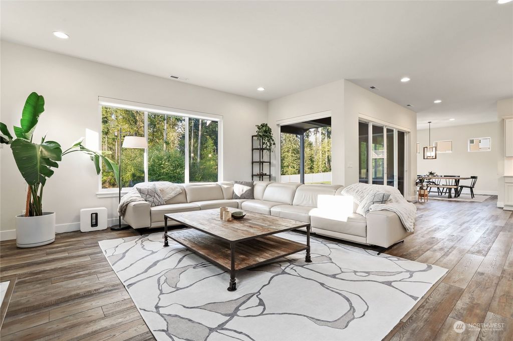 Photo of 14415 110th Street NE, Lake Stevens, WA 98258 (MLS # 2165105)