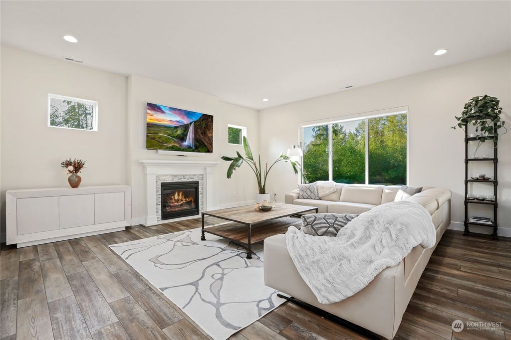 Photo of 14415 110th Street NE, Lake Stevens, WA 98258 (MLS # 2165105)