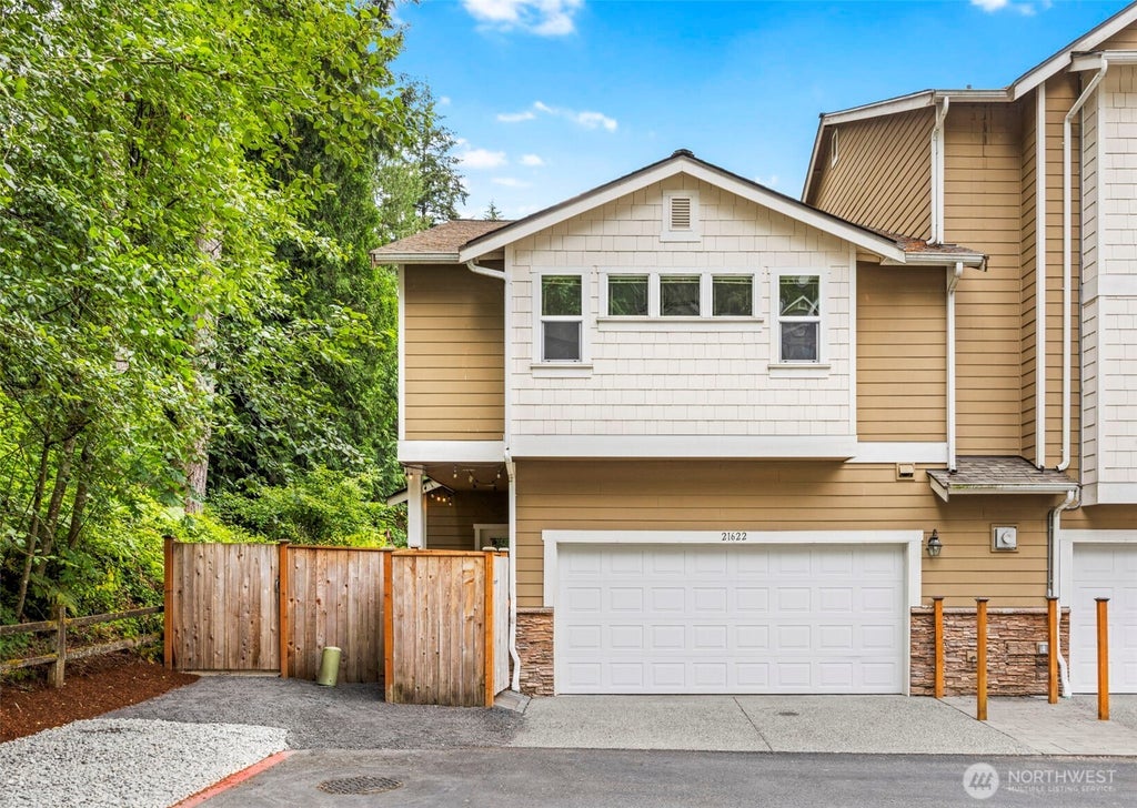 Photo of 21622 11th Court SE, Bothell, WA 98021 (MLS # 2562359)