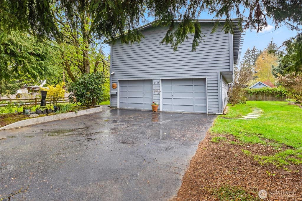 Photo of 8505 236th Street SW, Edmonds, WA 98026 (MLS # 2534634)