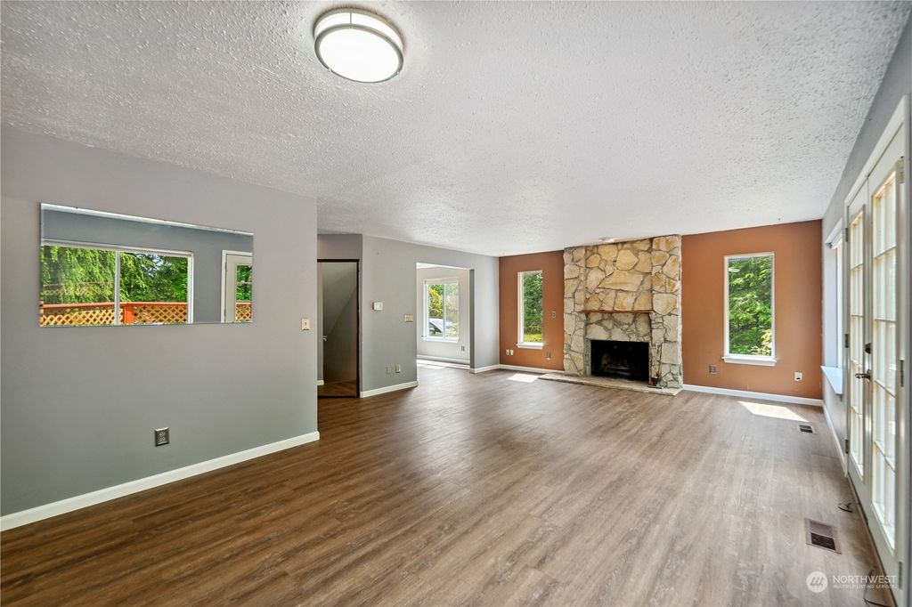 Photo of 17125 217th Place NE, Woodinville, WA 98077 (MLS # 2074816)