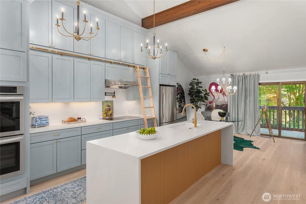Photo of 1518 NE 140th Street #C6, Seattle, WA 98125 (MLS # 2574997)