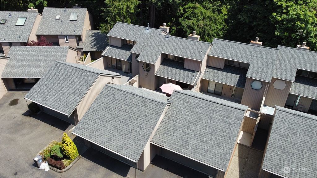 Photo of 2948 Kennewick Place NE #6, Renton, WA 98056 (MLS # 2130926)