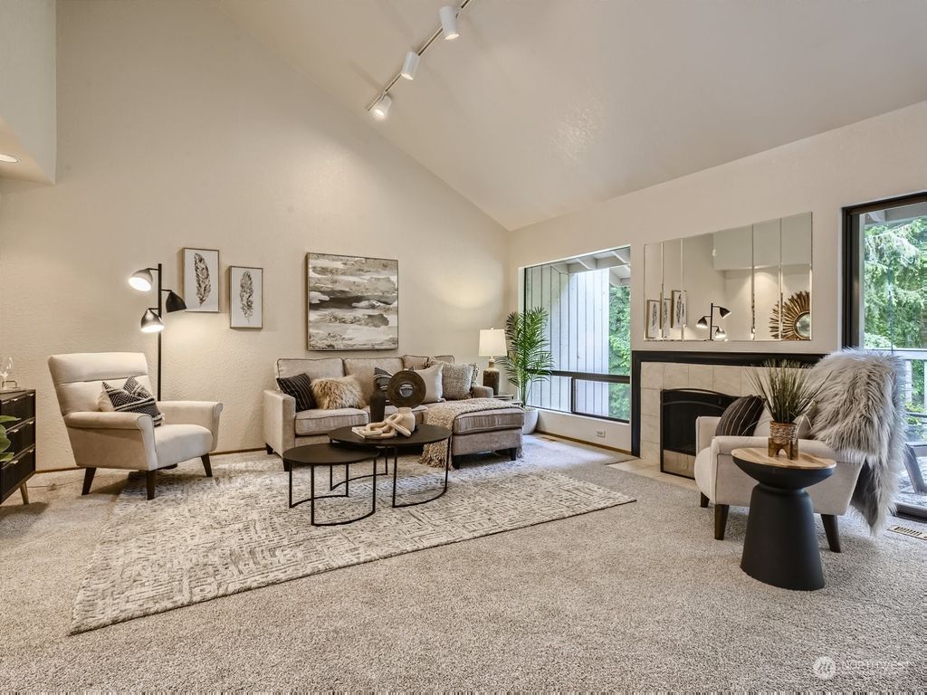 Photo of 2948 Kennewick Place NE #6, Renton, WA 98056 (MLS # 2130926)
