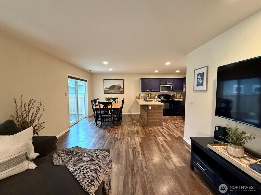 Photo of 6511 35th Street NE, Marysville, WA 98270 (MLS # 2355974)