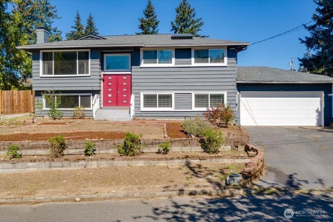 Photo of 4410 S 292nd Street, Auburn, WA 98001 (MLS # 2572234)