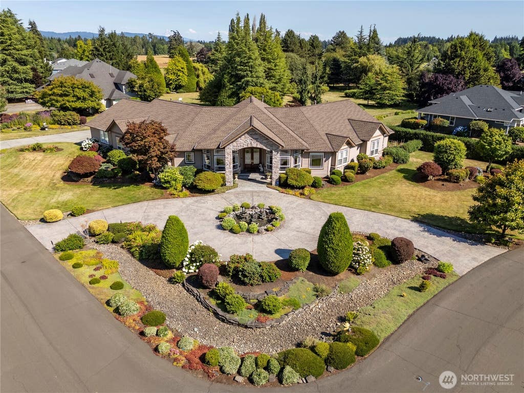 Photo of 9801 NE 176th Street, Battle Ground, WA 98604 (MLS # 2552817)