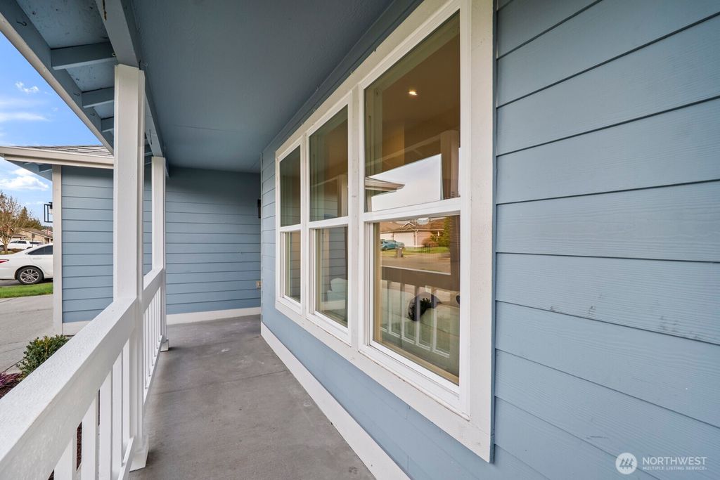 Photo of 19215 46th Drive NE, Arlington, WA 98223 (MLS # 2471814)