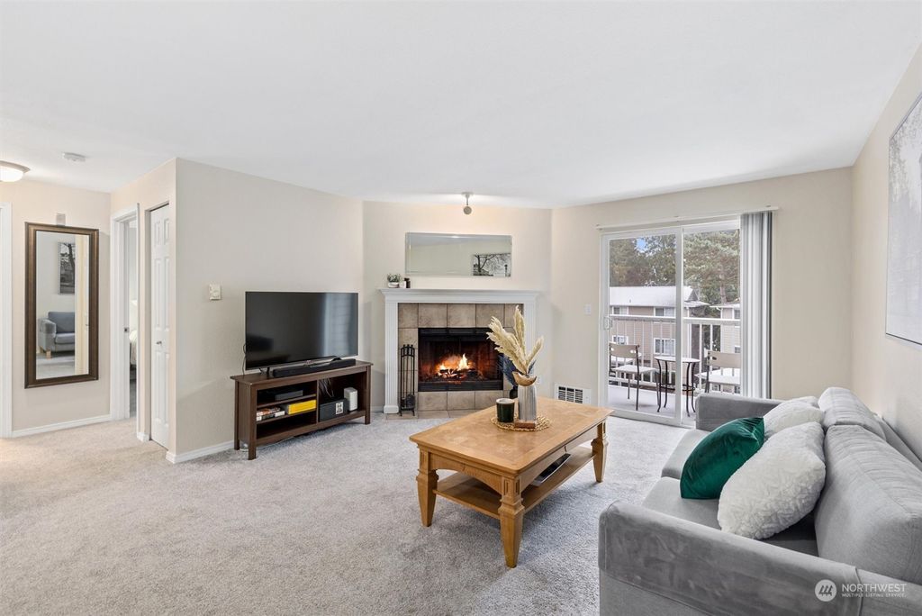 Photo of 1144 N 198th Street #E302, Shoreline, WA 98133 (MLS # 2018916)