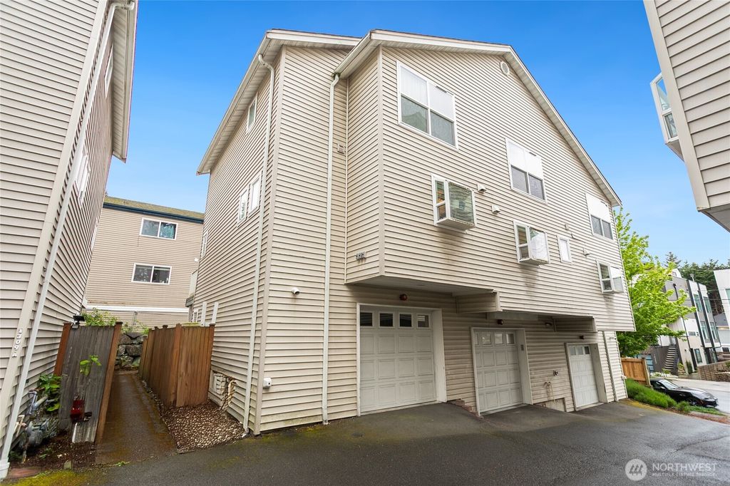 Photo of 14352 Stone Avenue N, Seattle, WA 98133 (MLS # 2375557)