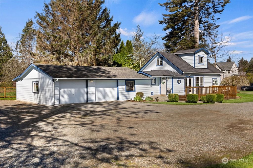 Photo of 38421 SE Newton Street, Snoqualmie, WA 98065 (MLS # 2218483)