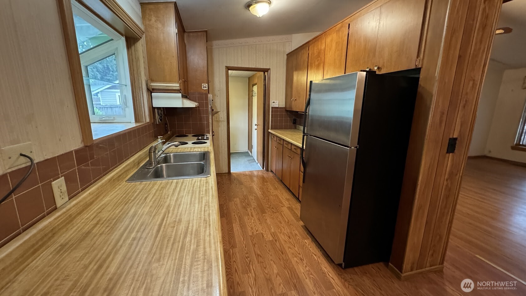 341 NE 185th Street