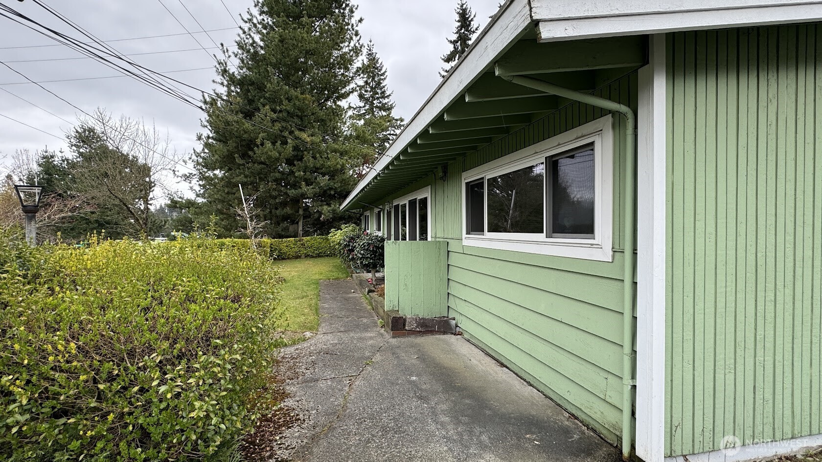 341 NE 185th Street