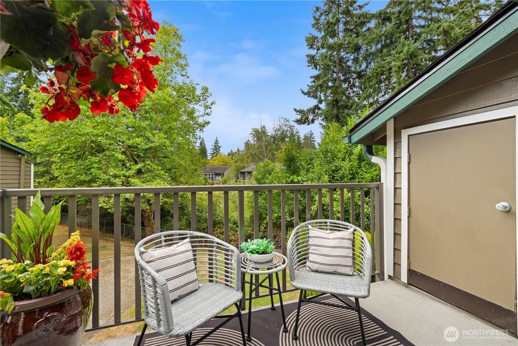 Photo of 13801 Old Redmond Road #F211, Redmond, WA 98052 (MLS # 2435761)