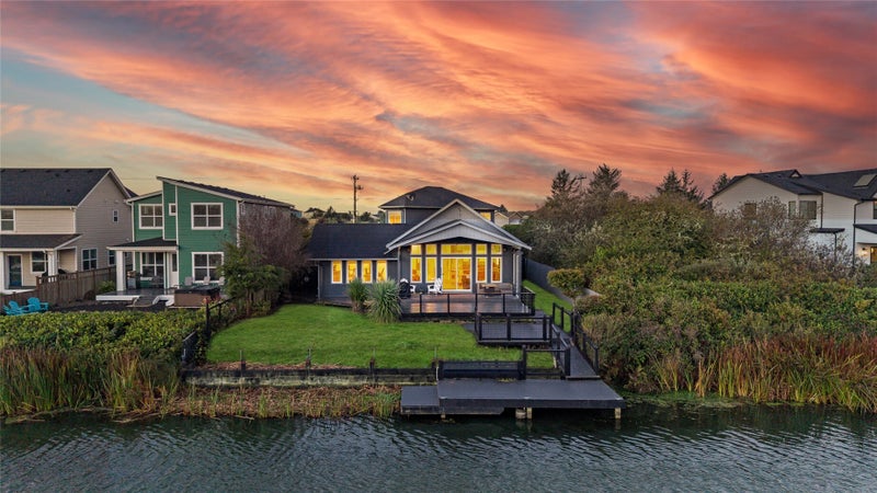 134 Marine View Drive