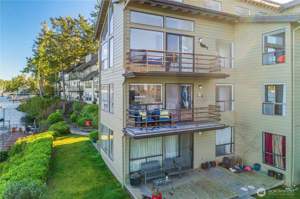 Photo of 200 East Street #D304, Friday Harbor, WA 98250 (MLS # 2480726)