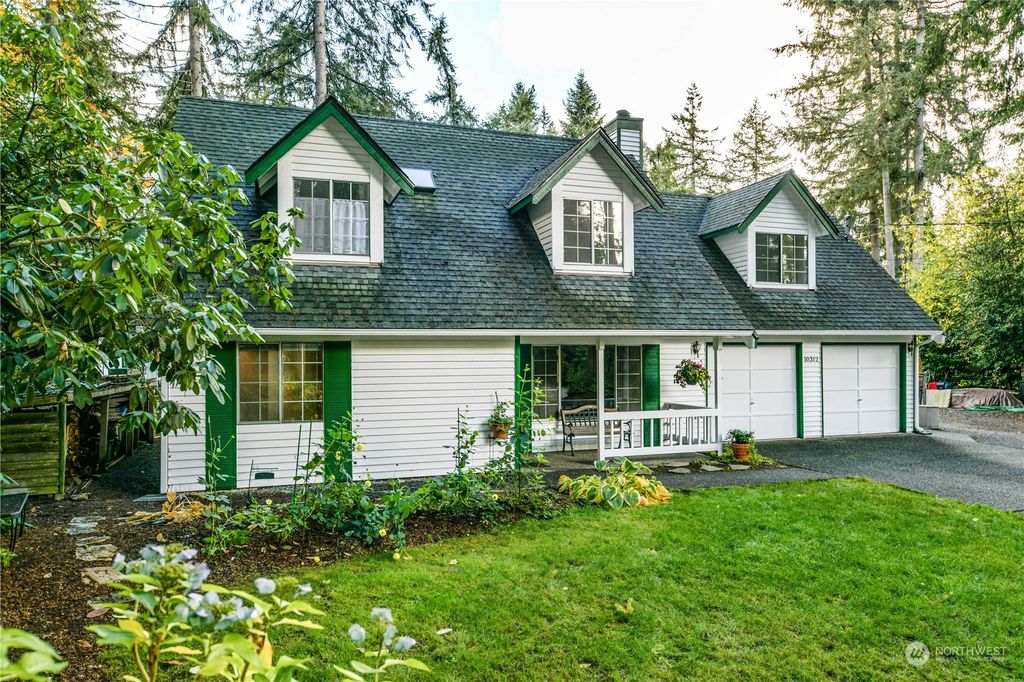 Photo of 10312 210th Street SE, Snohomish, WA 98296 (MLS # 2012560)