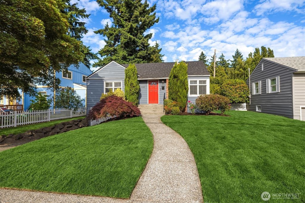 Photo of 8046 40th Avenue NE, Seattle, WA 98115 (MLS # 2395522)