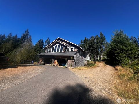 Photo of 2946 Latte Place, Bremerton, WA 98312 (MLS # 2411552)