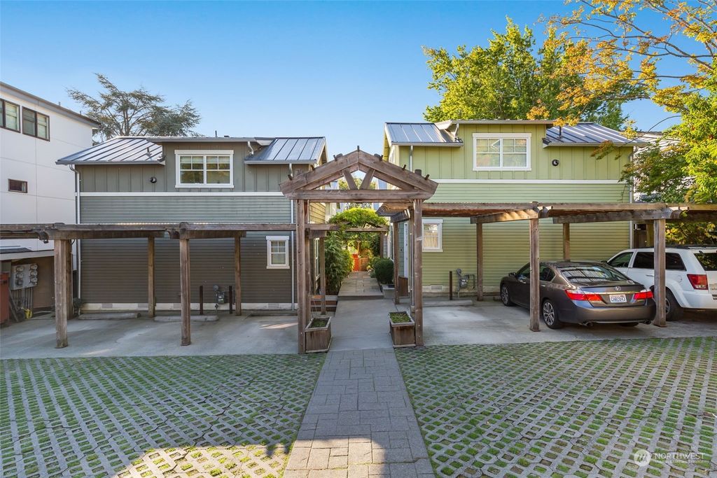 Photo of 2519 30th Avenue S #A, Seattle, WA 98144 (MLS # 2167847)